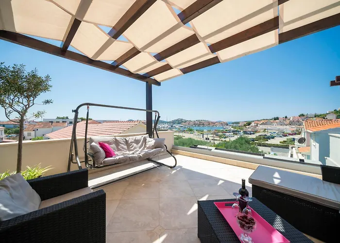 Apartman The Tribunj Tribalj