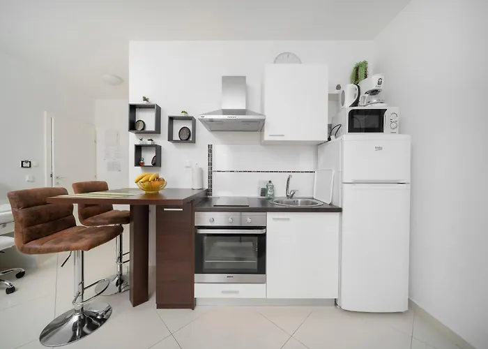 The Tribunj Apartman