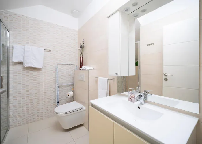 The Tribunj דירה Tribalj